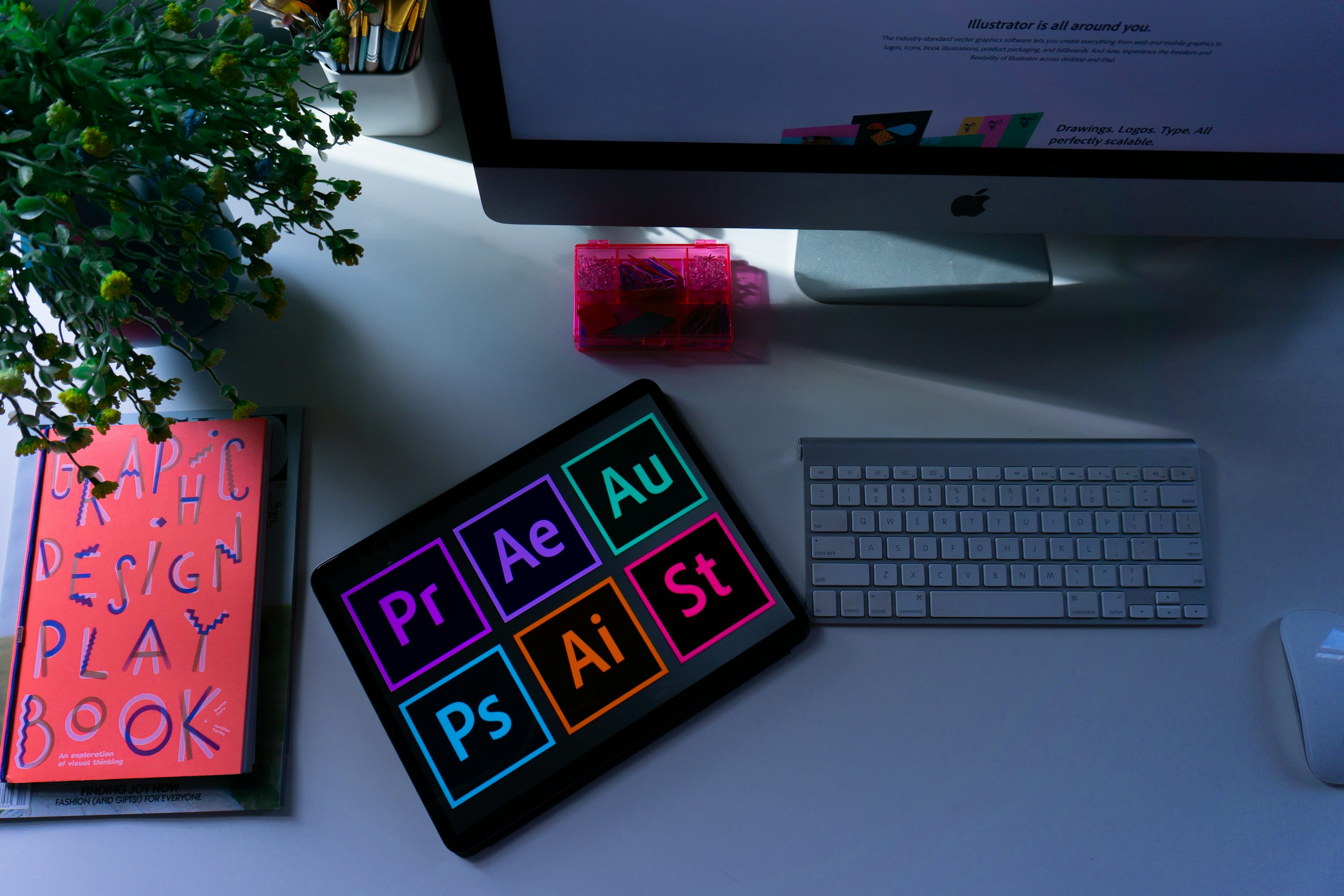Graphic Designing Service Image